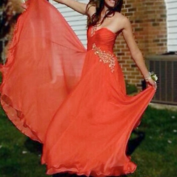 Sherri Hills Prom/Homecoming/bridesmaid dress - Picture 3 of 10